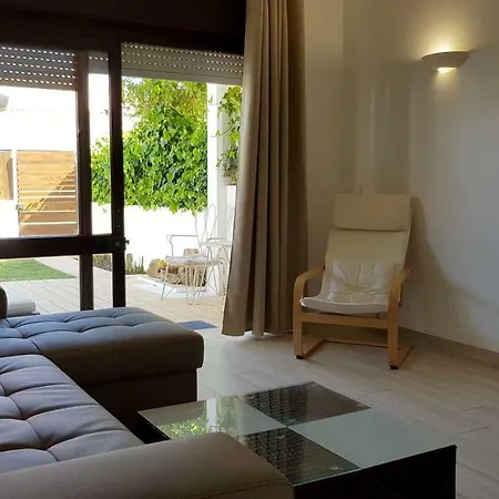 Magnific Studio With A Cozy Garden, 5 Minutes To The Beach Albufeira Exterior photo