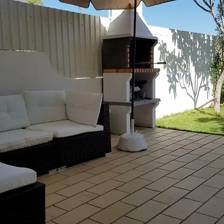 Magnific Studio With A Cozy Garden, 5 Minutes To The Beach Albufeira Exterior photo