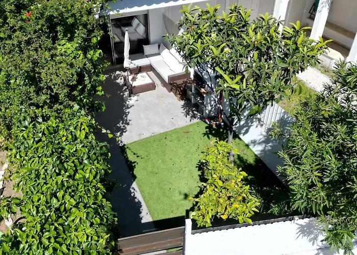 Magnific Studio With A Cozy Garden, 5 Minutes To The Beach